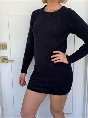 Two/One/Two Navy Cable-Knit Long Sleeve mini sweater Dress